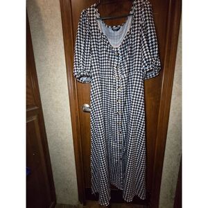 EUC Shein Curve Houndstooth Maxi Dress Sz 4XL